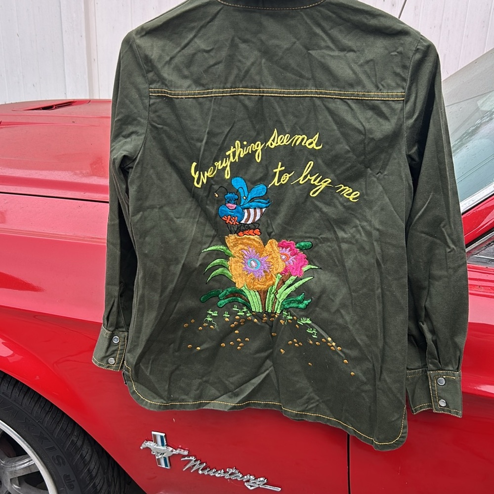 Ultra Rare Vintage Shayne Hand Embroidered Button Up
